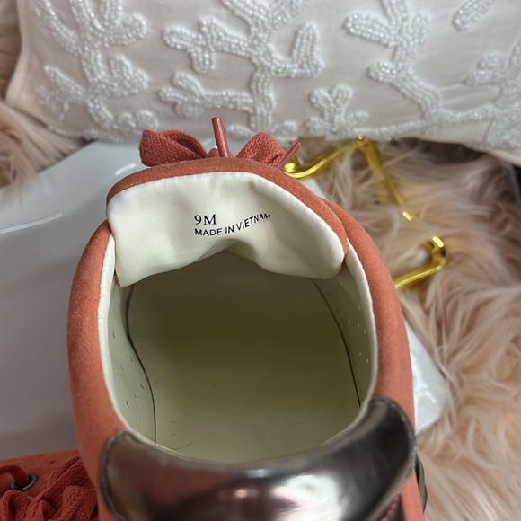 LISA⭐️VICKY Suede Sneakers - Picture 9 of 10